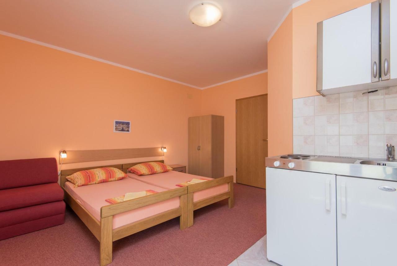 Apartmani Villa Lidija Orebic Luaran gambar